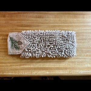 Norwex Chenille Hand Towel, pinecone